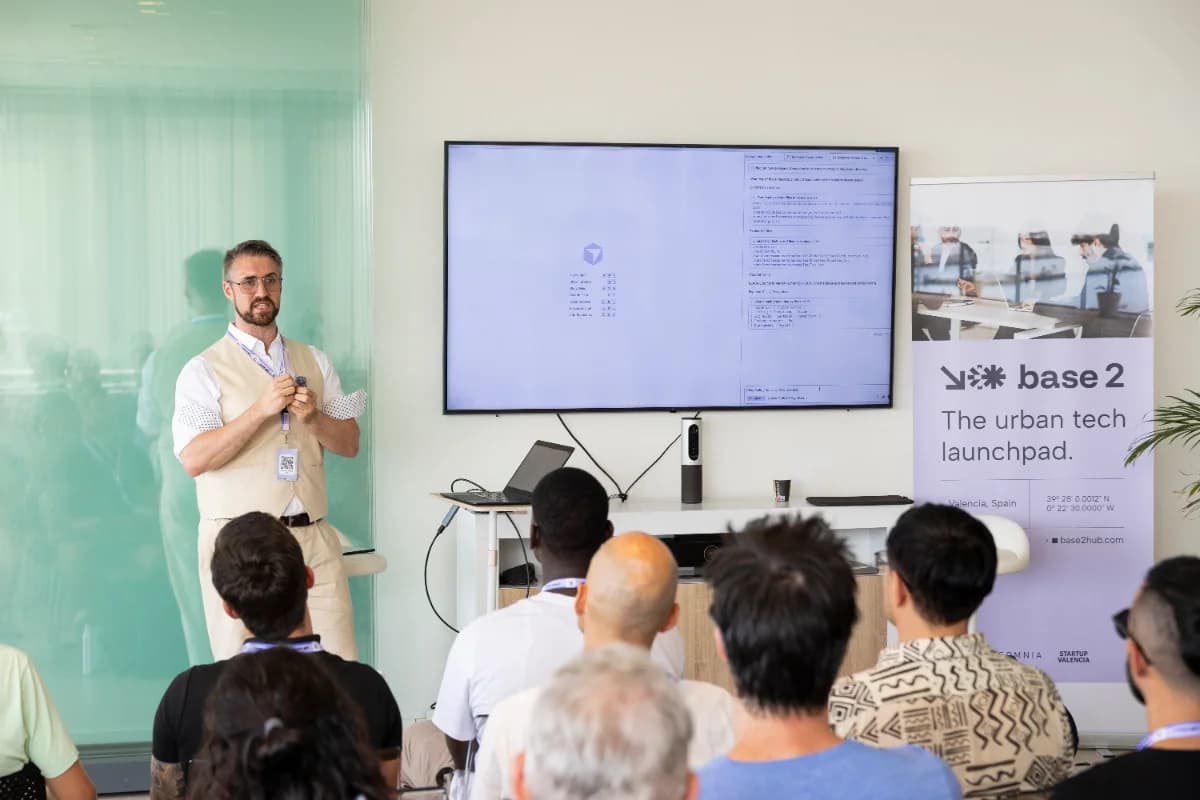 Demo night at AI Tinkerers Valencia